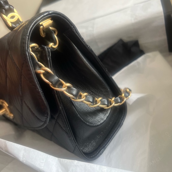Chanel Crumpled Black Lambskin Quilted CC Links Top Handle Flap SMALL size - Picture 9 of 17